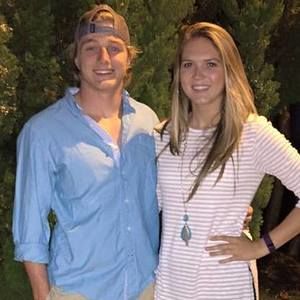 Meet your Posher, Claire