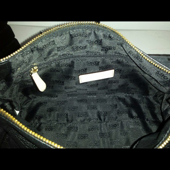 Michael Kors Jet Set bag - Picture 3 of 4