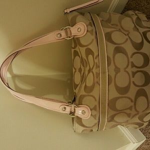 Coach Poppy Signature Glam Tote