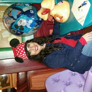 Meet your Posher, Indira