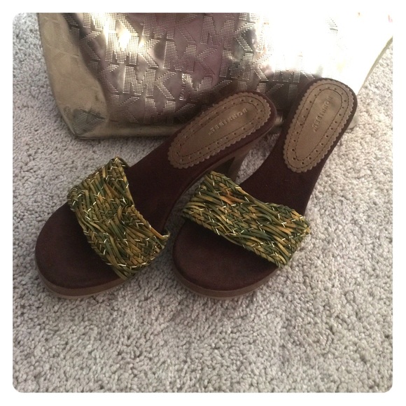 ❣️BOGO Yellow green & gold summer heels