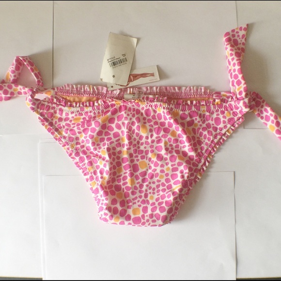 Pebble print tie side bikini bottom with ruffle - Picture 2 of 2