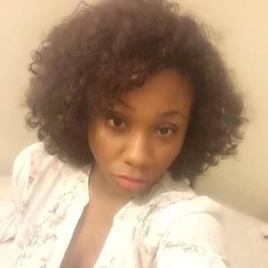 Meet your Posher, Estella