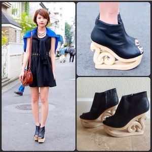 SOLD-Jeffrey Campbell ankle booties
