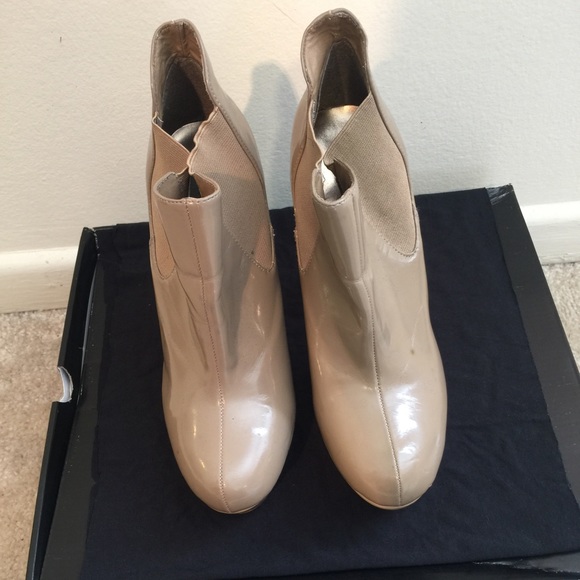 Steven Madden booties