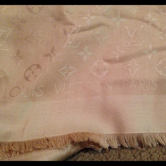 100% authentic Louis Vuitton monogram shawl - Picture 3 of 4