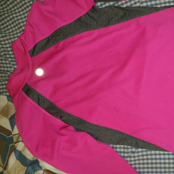 Avia top - Picture 2 of 3