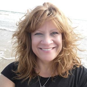 Meet your Posher, Janice