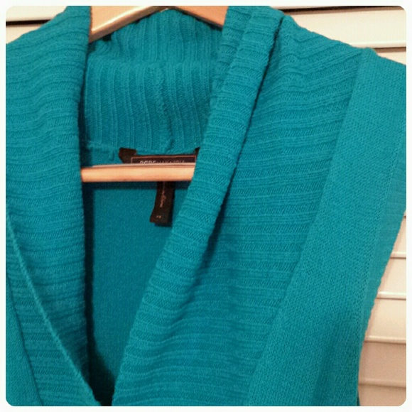 BCBGMaxAzria Dresses - BCBG Sweater Dress BCBGMaxAzria Dresses - BCBG Sweater Dress
