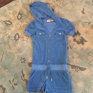 Juicy Couture Romper zip up w/ shorts PRICE ⬇️‼️