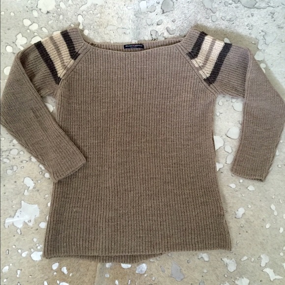 Brandy Melville Sweaters - Brandy Melville Sweater
