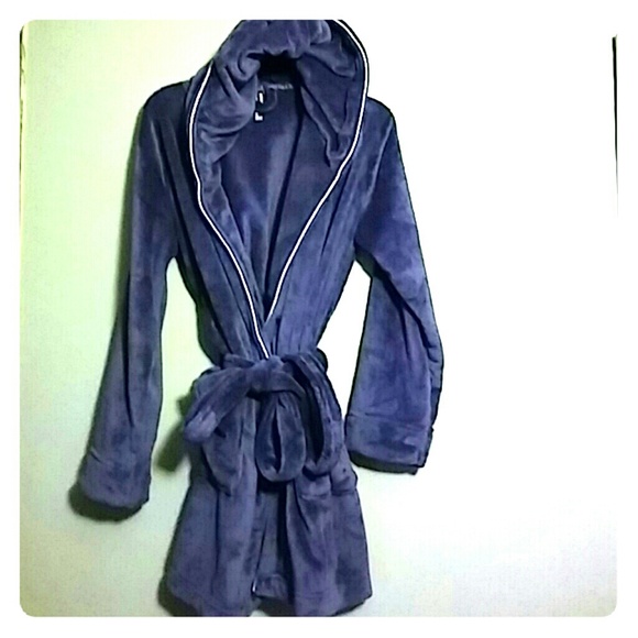 Purple Hoodie Robe~ GWP New size 9 slipper