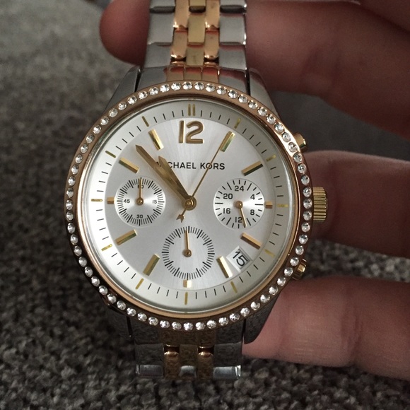 🌟TODAY ONLY FLASH SALE🌟MK Tri-tone JetSet Watch