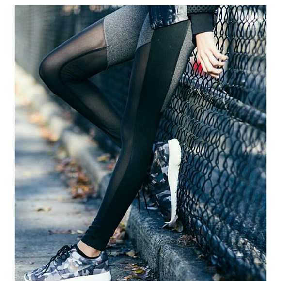 lululemon athletica Pants - Heroine Sport Race Leggings NWT