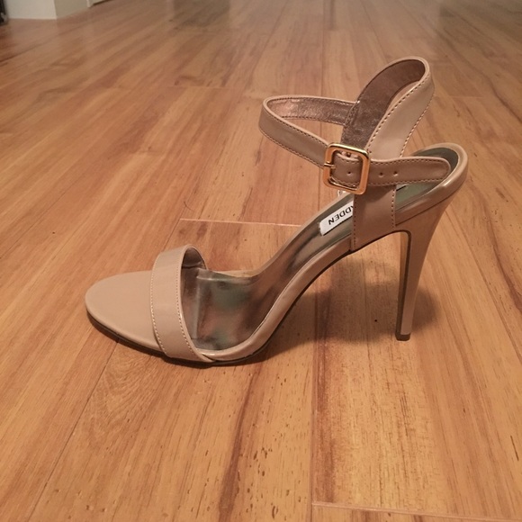 Steve Madden Nude Strappy Heel