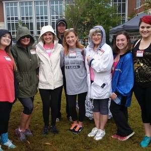 Meet your Posher, Laura