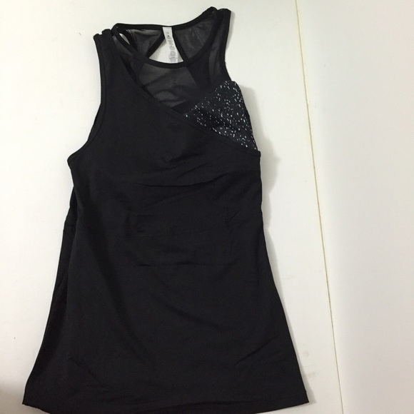 NWOT Lululemon meshed up tank