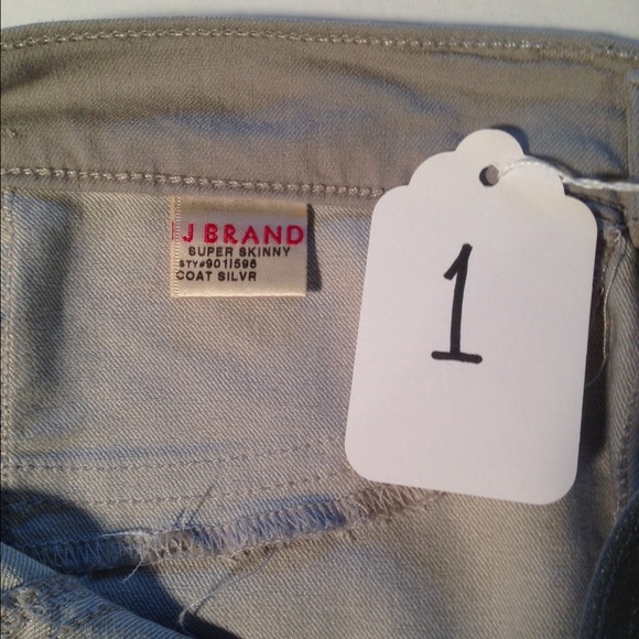 Jeans - Picture 4 of 4