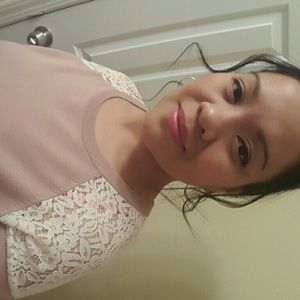 Meet your Posher, Olisa