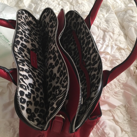 Nine West Red Tote/Satchel - Picture 4 of 4