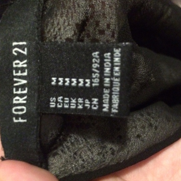 black&white flowered skater dress - Picture 4 of 4