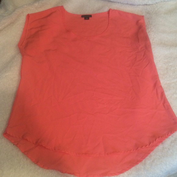 Cap Sleeve High/Low Top