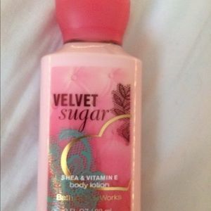 Bath & Body Works 3 Travel Sized Body Lotions