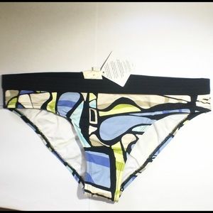 NWT Stylish graphic print bikini with thick band