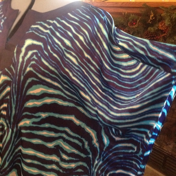 Jones New York top / cover up 2X - Picture 2 of 4