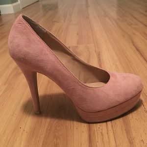 Lauren Conrad Mauve Heel