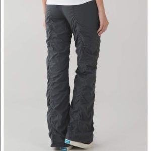 Lululemon Studio pant 4 reg