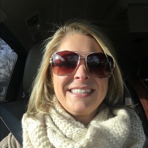 Meet your Posher, Marla