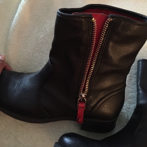 T. Hilfiger Boots