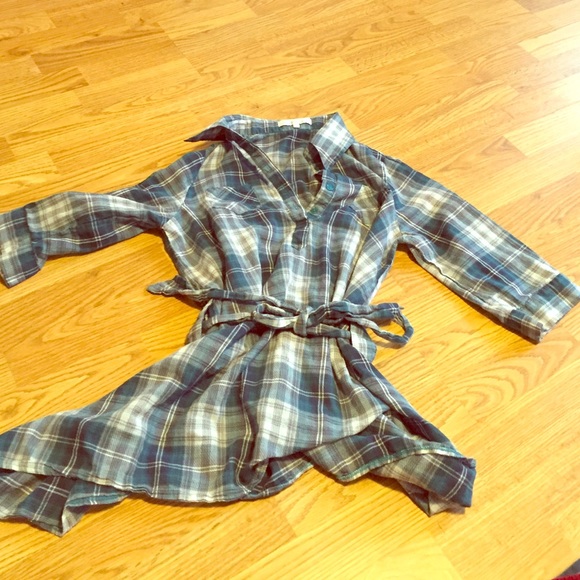 Button down tunic top