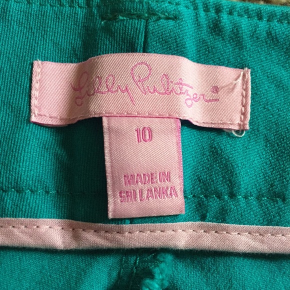 Lilly Pulitzer size 10 shorts - Picture 2 of 2