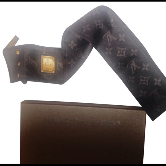 Louis Vuitton Scarves & Wraps Navy blue/gray