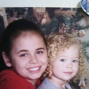 Meet your Posher, Joy