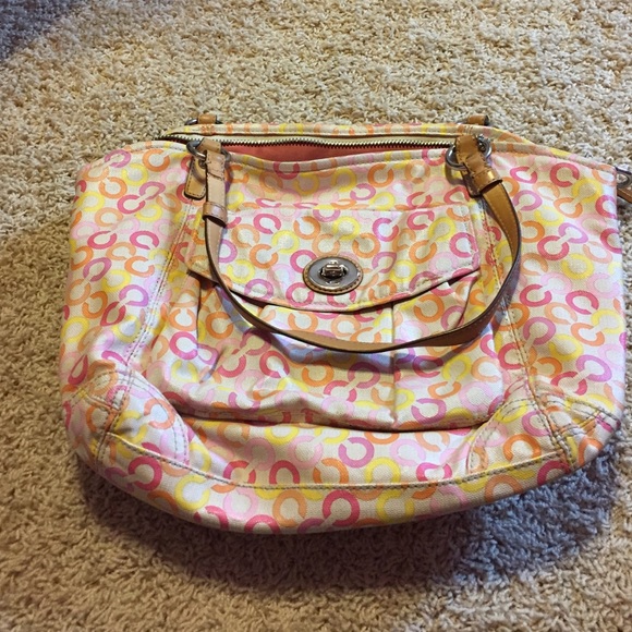 Fun spring/summer coach bag