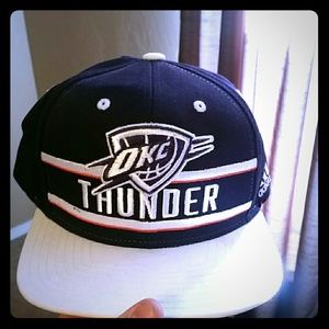 Okc thunder hat. Excellent condition