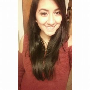 Meet your Posher, Daniela