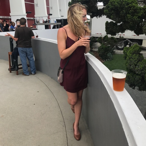 Meet your Posher, Stephanie - Picture 2 of 2