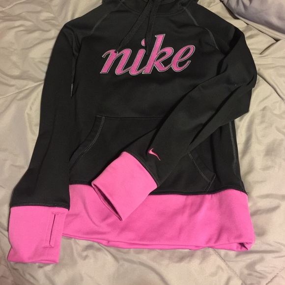 Nike sweater