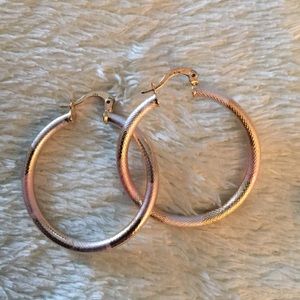 Gold/silver earrings