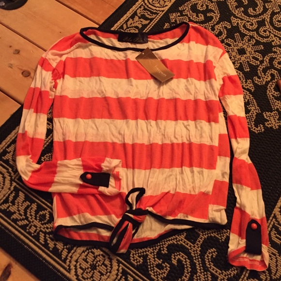 Orange and white stripe tee