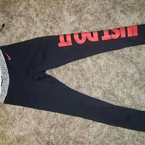 Nike pro size M