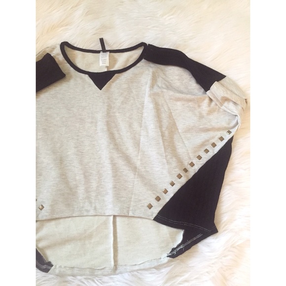 LAST DAY ❗️Gray Studded Dolman Sweater - Picture 4 of 4