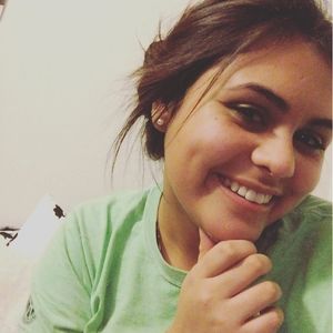 Meet your Posher, Selena