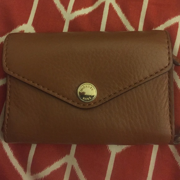 iPhone 4S wristlet