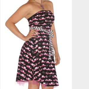 Folter brand hearse dress