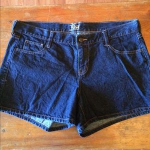 Old Navy shorts